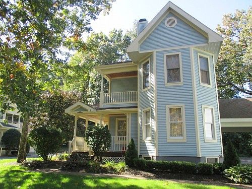 1st image of 9 Sultana St