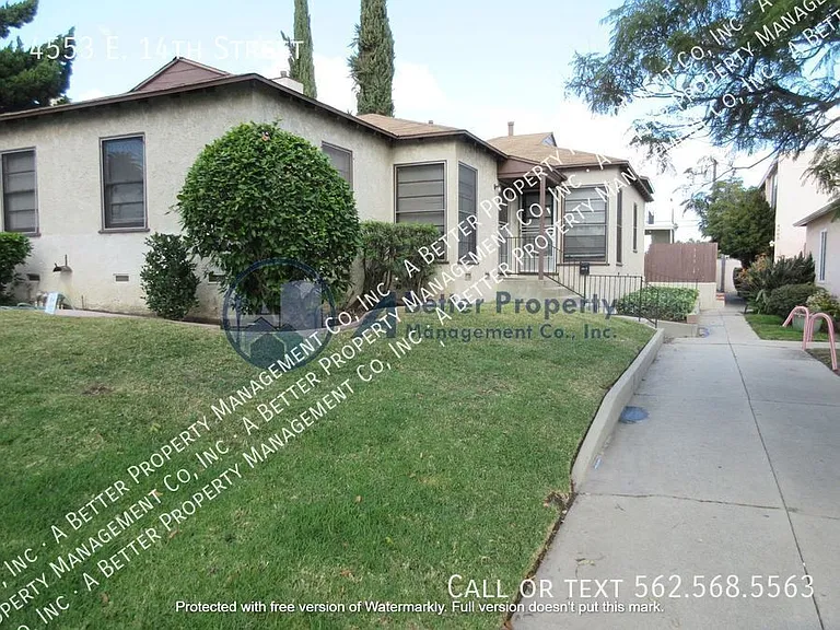 4553 E 14th St — Photo 2