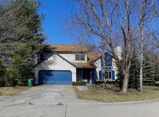 1110 Harvest Ct, Carmel, IN 46032