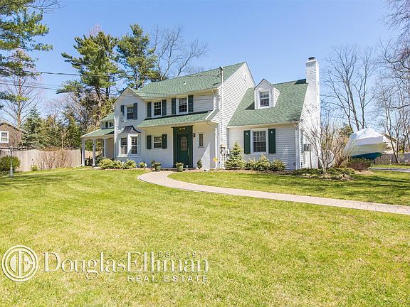 2nd image of 23 Irish Ln