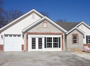 1311 Riesling Ln, Pevely, MO 63070