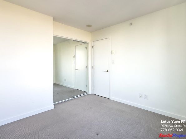 2 bedroom rental in Vancouver — photo 17