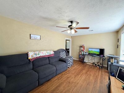 2717 S Bates Ave, Oklahoma City, OK, 73128