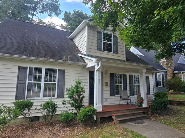 2322 Walker Ave, Winston Salem, NC 27103