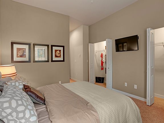 5th image of 2195 NW Moraine Pl #34
