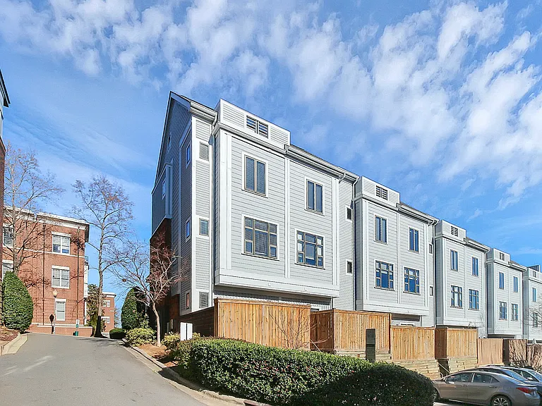 608 Garden District Dr — Photo 29