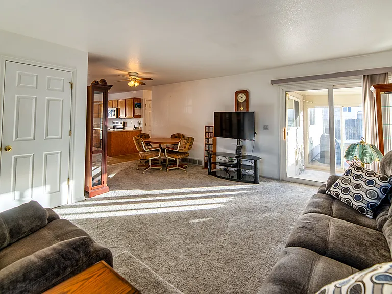 4713 Ranch House Way — Photo 3
