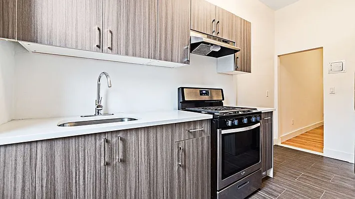 Rented by Nooklyn NYC LLC | media 26