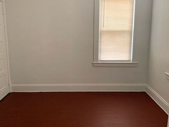 3rd image of 15616 Halliday Ave Unit 2