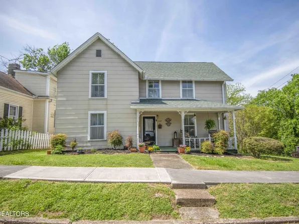 317 E 3rd Ave, Lenoir City, TN 37771