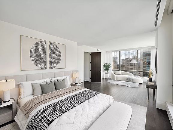 4th image of 172 Madison Ave APT 27A