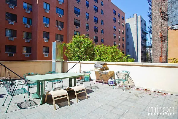 Rented by Miron Properties | media 24