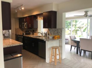 919 SE 17th St, Deerfield Beach, FL 33441