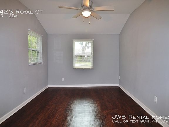 5th image of 1423 Royal Court Ln