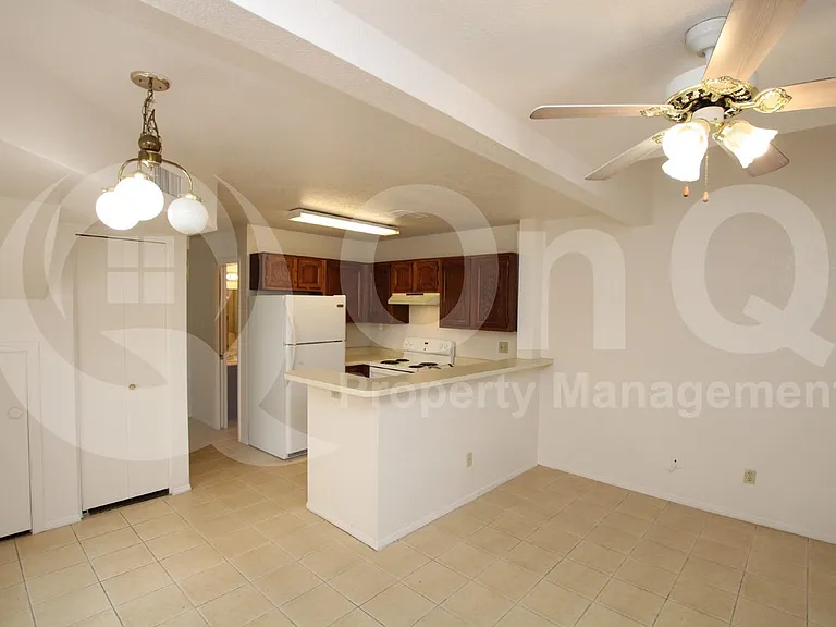 625 S Westwood St #134 — Photo 3