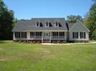 4074 Shelly Rd, Hayes, VA 23072