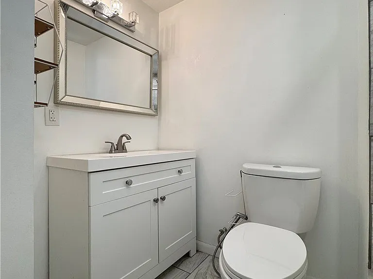 318 W Hoard St — Photo 29
