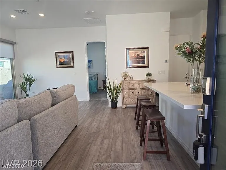 905 Belleforte Ln — Photo 11