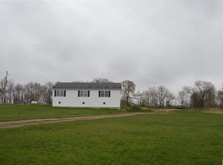 11651 McCreery Rd, Munith, MI 49259