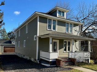 33 Highland Ave, Walden, NY