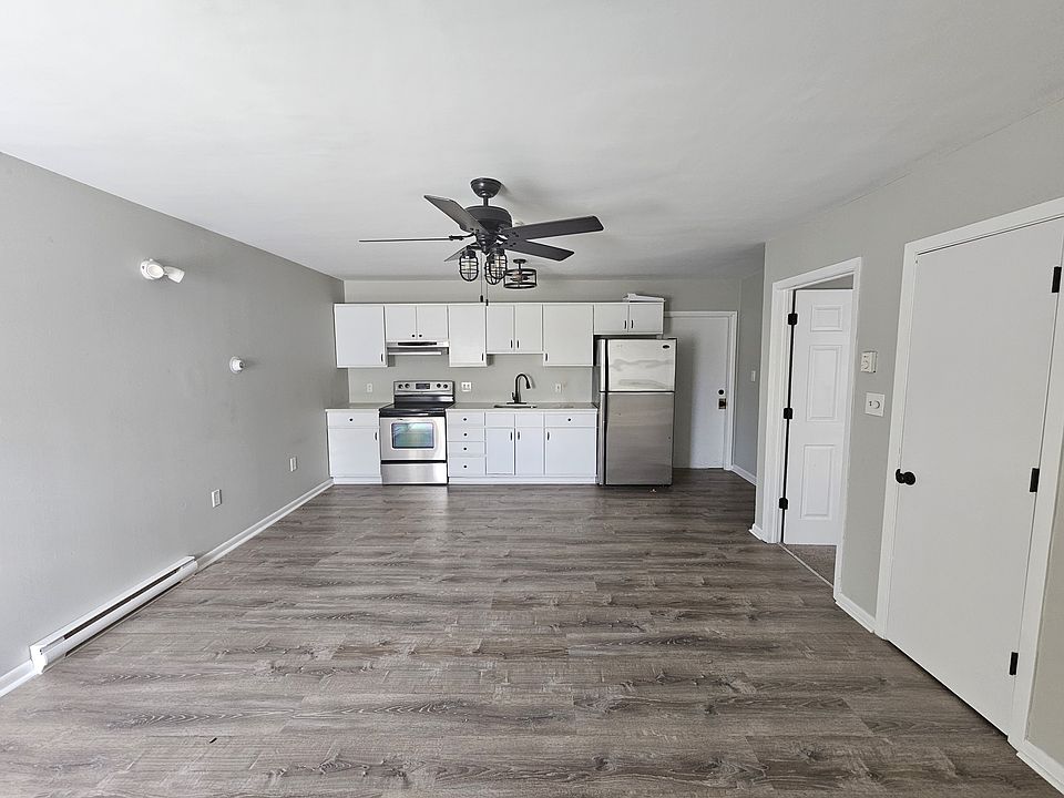 2nd image of 2712 N Main Ave APT 302