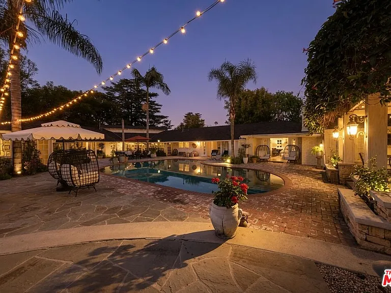 13166 Valley Vista Blvd — Photo 35