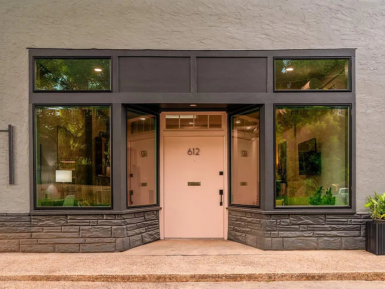 612 W 8th Ave — Photo 38