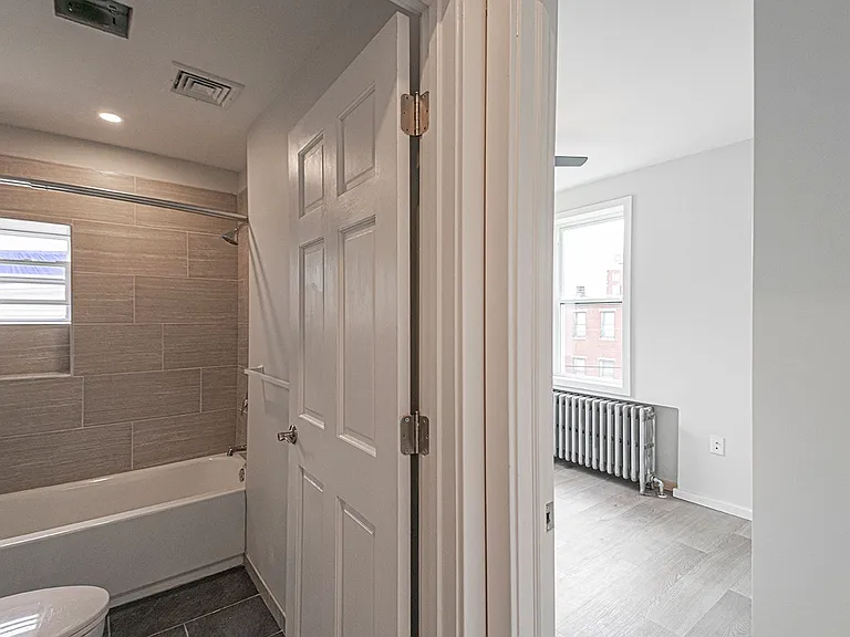 825 S 12th St #2 — Photo 12