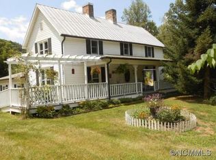 197 White Oak Rd, Waynesville, NC 28785