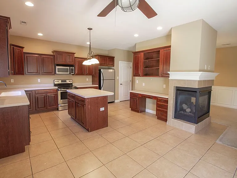 5305 Chamois Dr — Photo 9