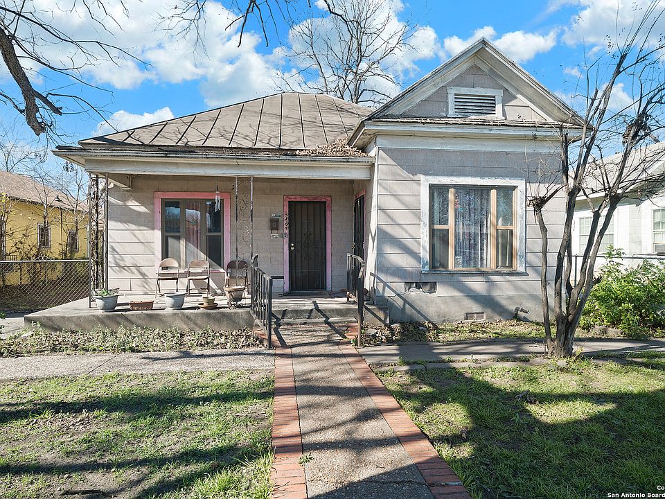 1st image of 2315 S ZARZAMORA ST