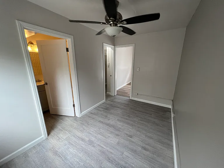 1843 E 6th St #1845 — Photo 9