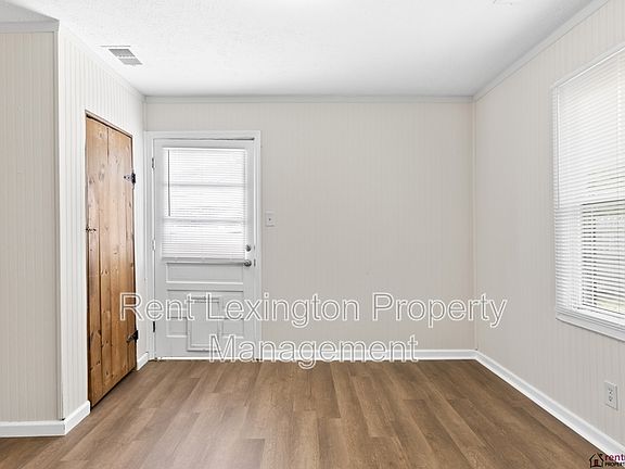 4th image of 214 Laurel Ln