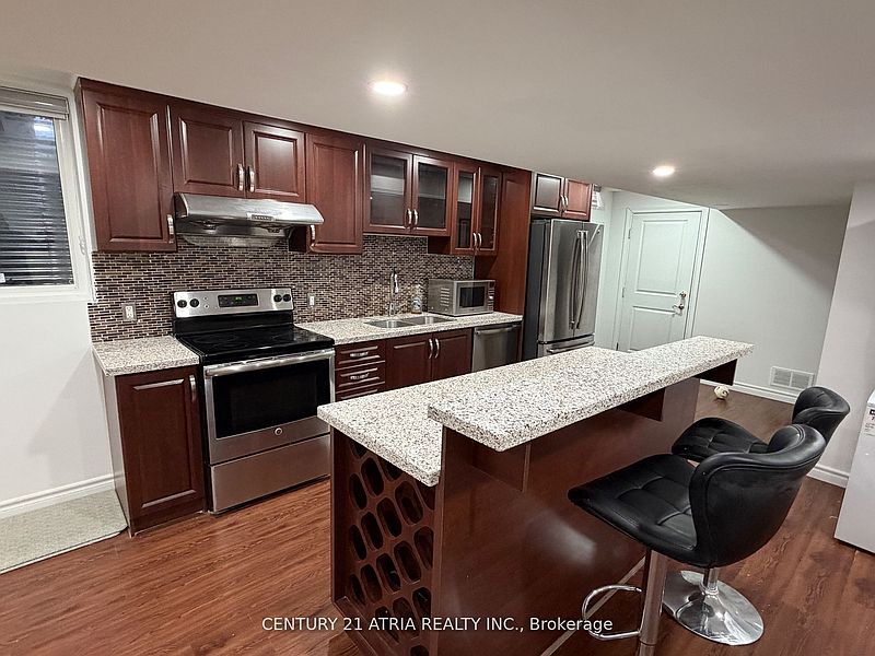 Ajax Apartment for rent - 3 Bedrooms — photo 5
