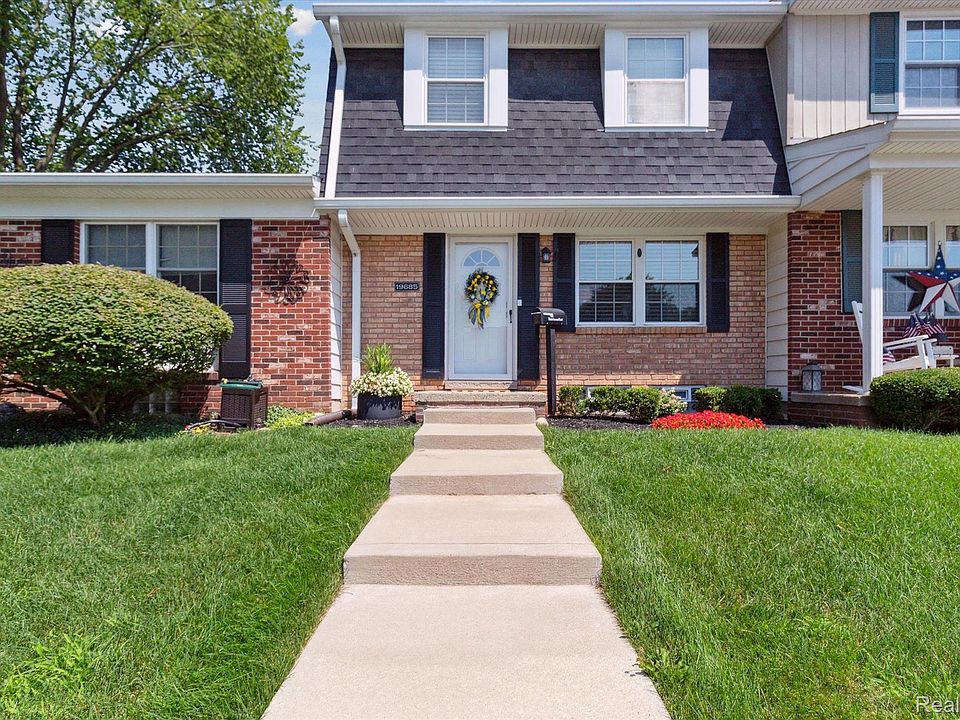 1st image of 19685 Ironwood Ct