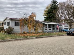 225 Villa Dr, Circleville, OH 43113
