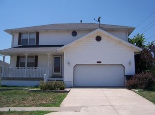 5411 S Aaron Ave, Springfield, MO 65810