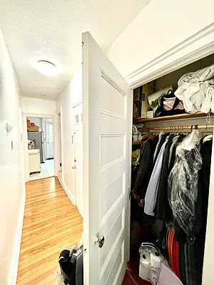 Rented by Pear NYC LLC | media 25