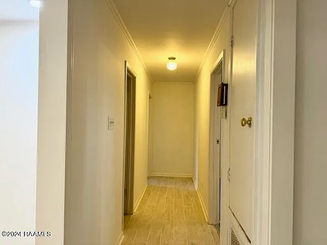 108 Notre Dame Dr — Photo 5