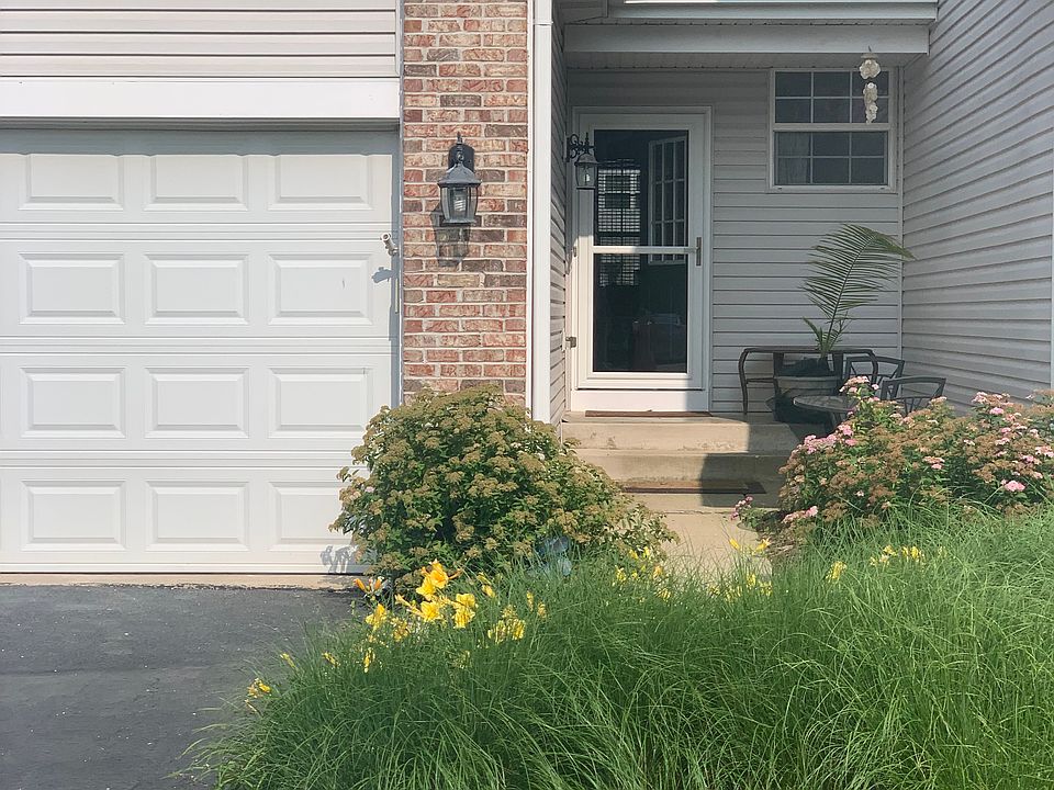 1st image of 606 Esla Ct