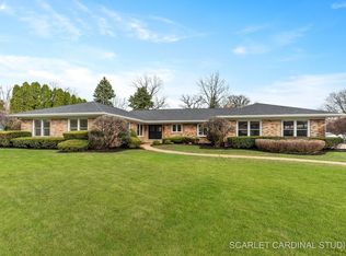 8 Concord Dr, Oak Brook, IL 60523