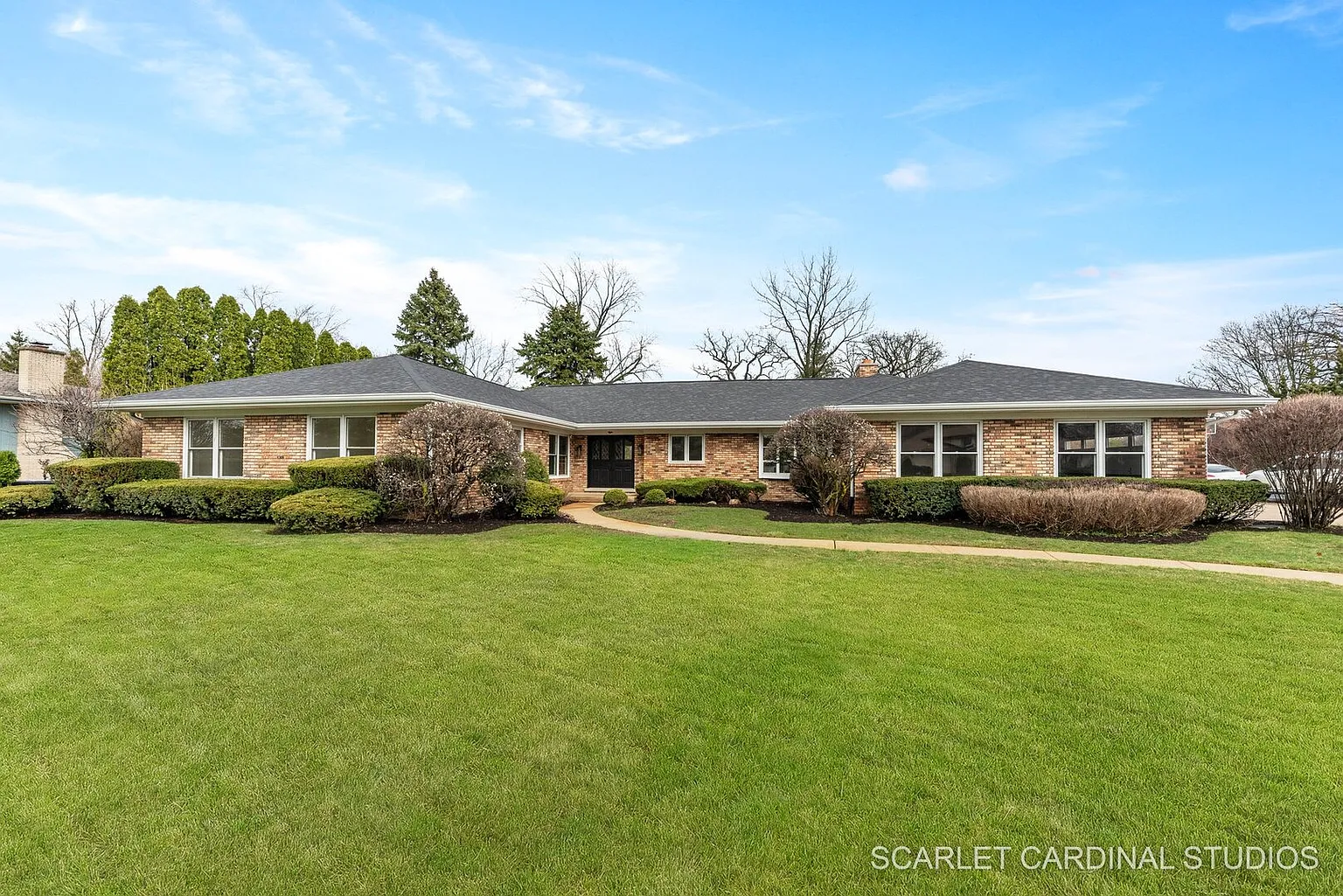 8 Concord Dr photo 1