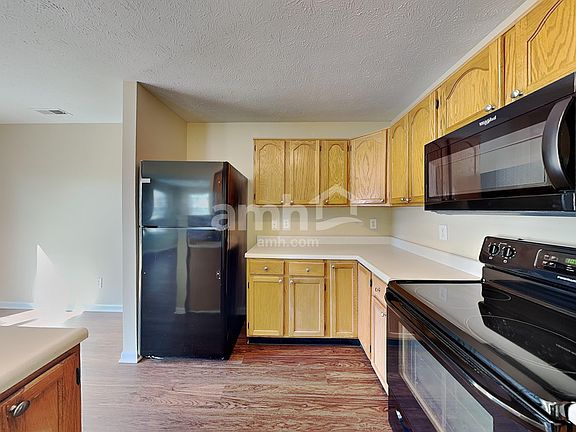 3rd image of 10619 Northern Dancer Dr