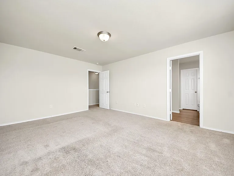 15802 Sunny Stone Dr — Photo 9