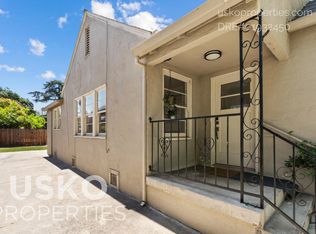 2625 27th St #2, Sacramento, CA 95818