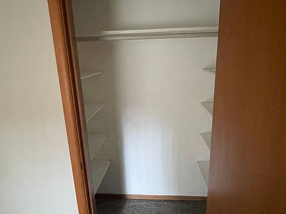 5th image of 432 Tonawanda Dr #203