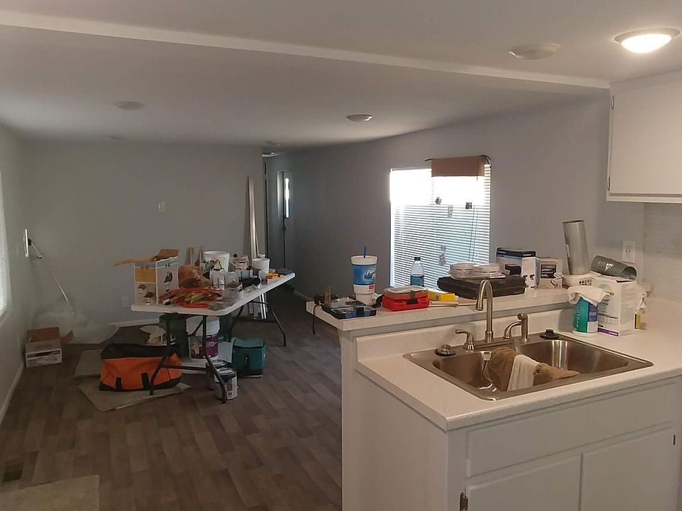1st image of 31826 Carefree Dr