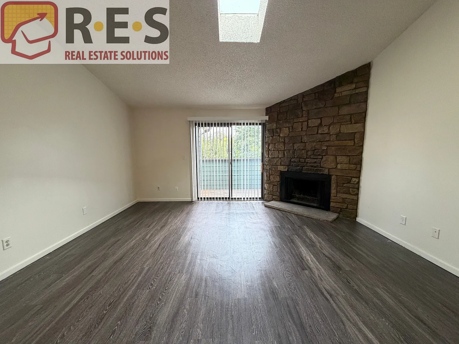 2 bed, 1125 sqft, $1,480 — Photo 4
