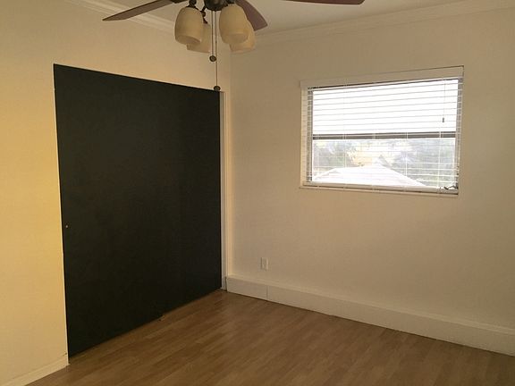5th image of 730 1/2 3rd Ave S APT 8