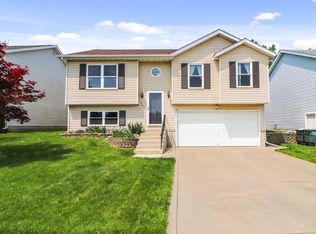 2207 Powderly Rd, Valparaiso, IN 46383